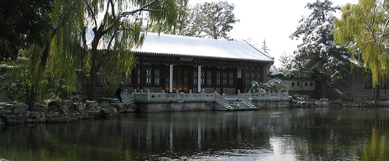 qignhuadaxue2.jpg